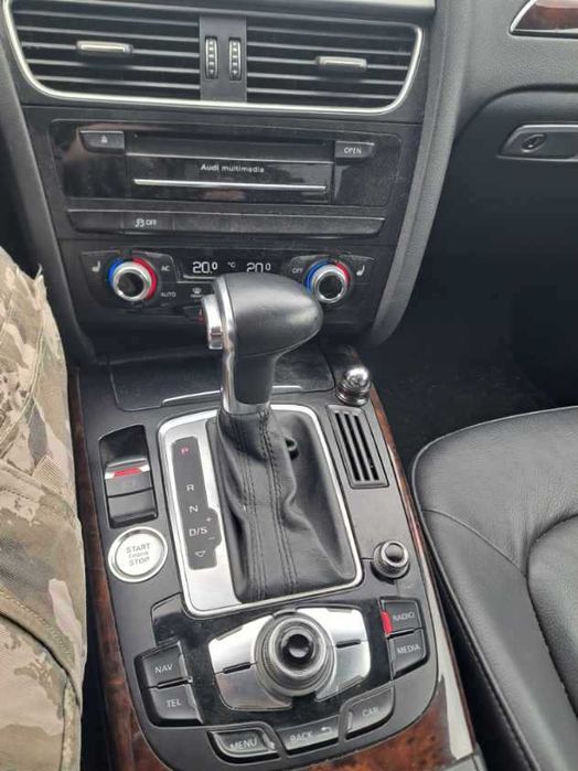 Audi A4B8 Lift S-line