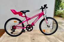 Bicicleta criança 50€, tamanho 20 (5 a 8 anos) + cadeira boneca