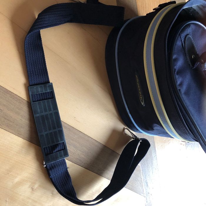 Nowy kuferek kosmetyczka podróżny Globtroter