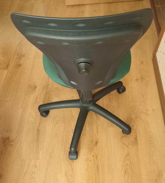 Крісло компютерне