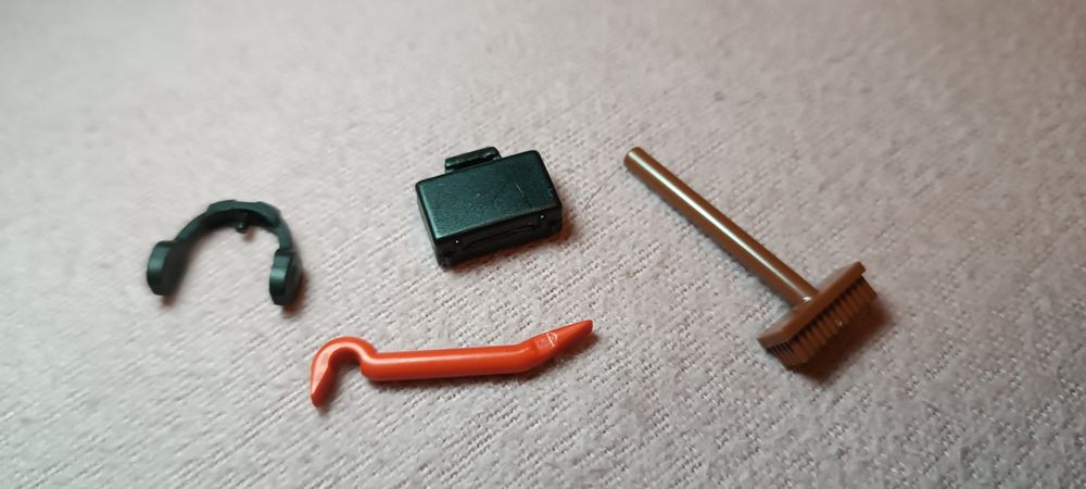 LEGO słuchawki łom walizka