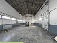 Armazem Beja com area de exposicao junto à IP8