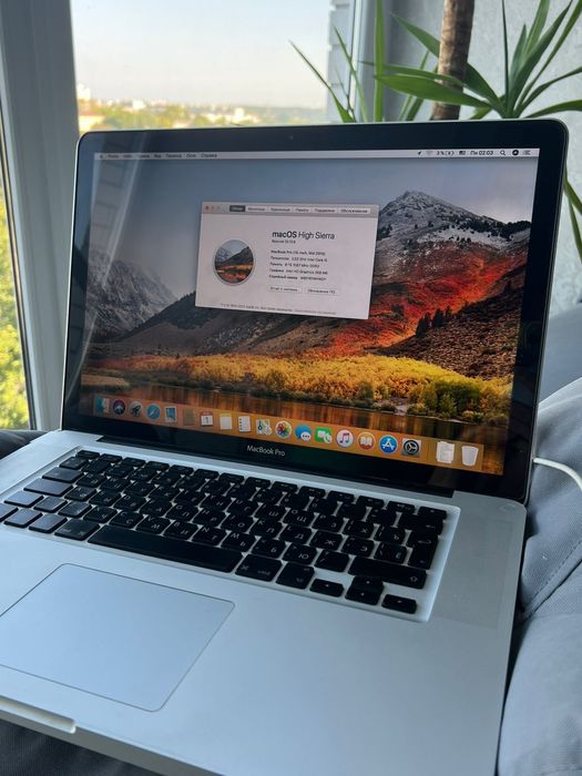 Macbook Pro 2010 8 / 256 диагональ 15