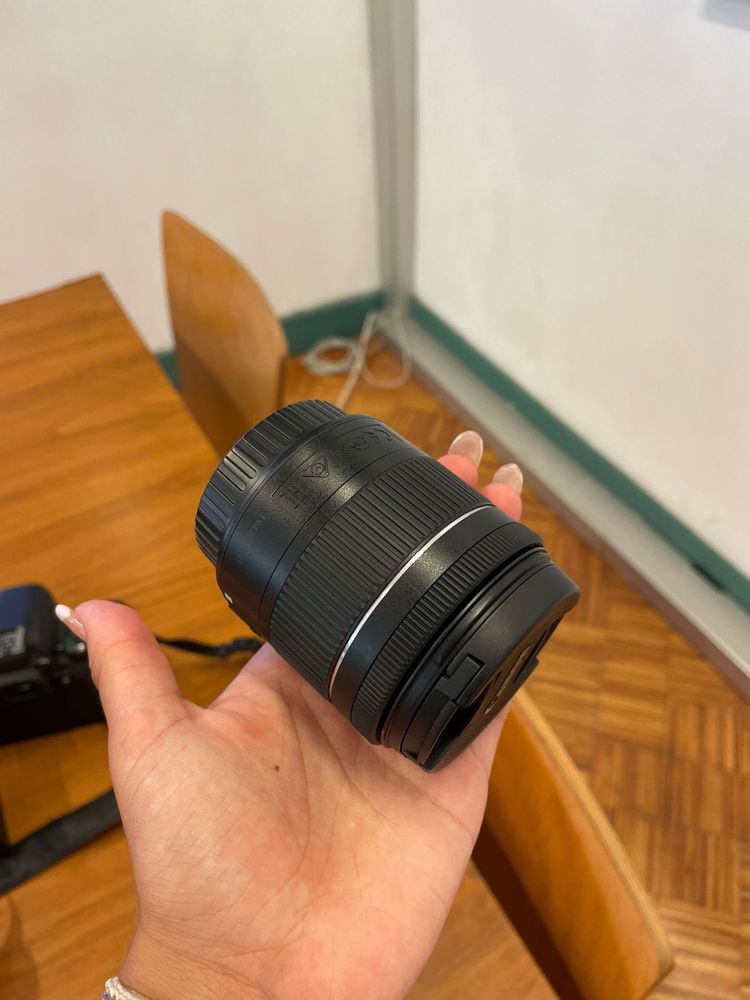 Maquina fotografica CANON EOS 8500 com lente 18-55 STM