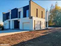 Nowy dom, w stanie deweloperskim.