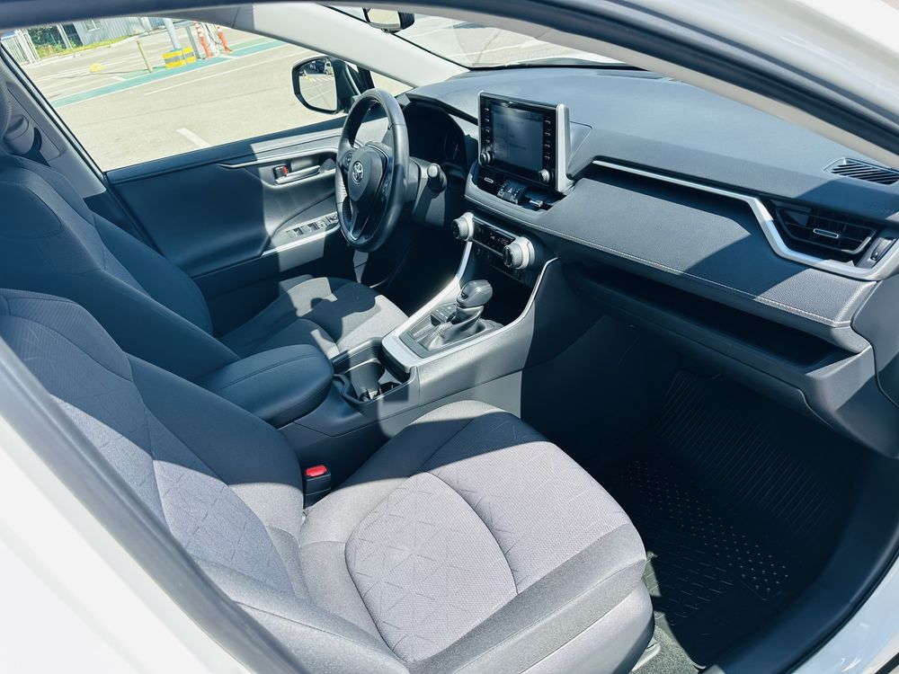 TOYOTA RAV 4 2019р Перламутр