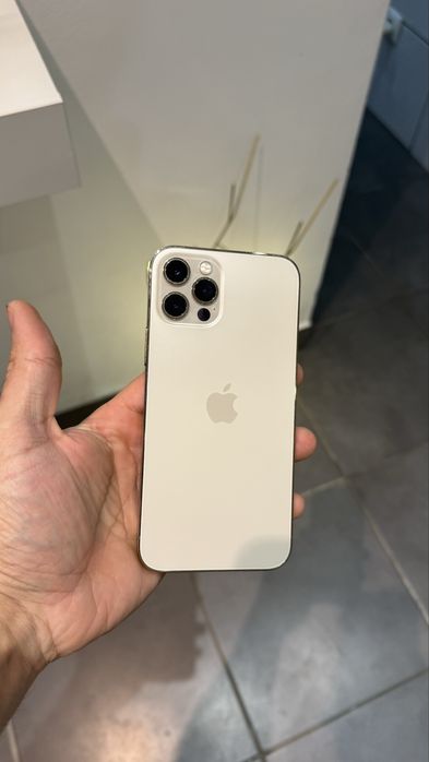 Vendo iPhone 12 Pro 128 GB