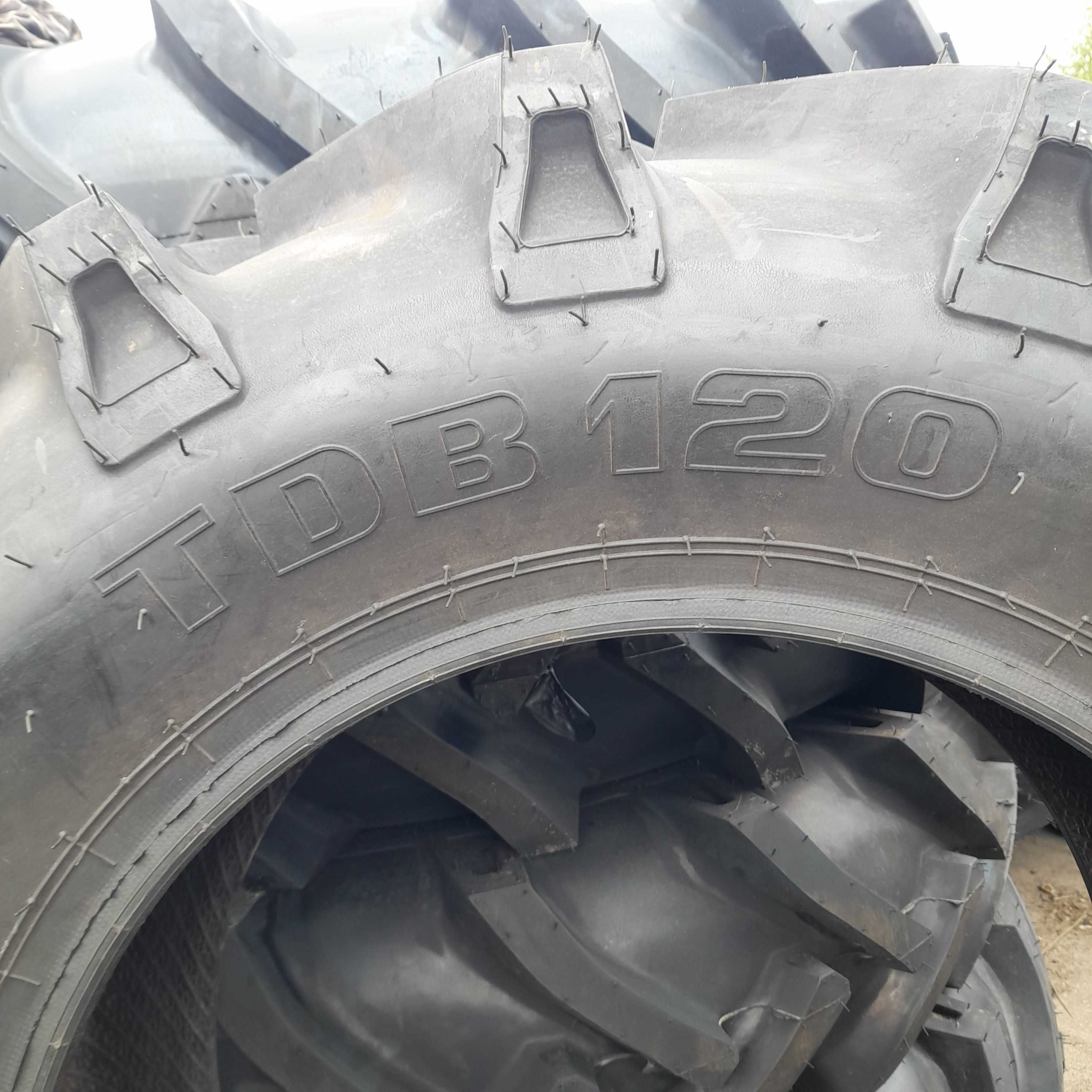 Opona 11.2-20 8PR TDB120 TT ASCENSO