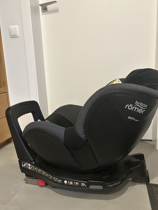 Britax Romer Dualfix M i-Size