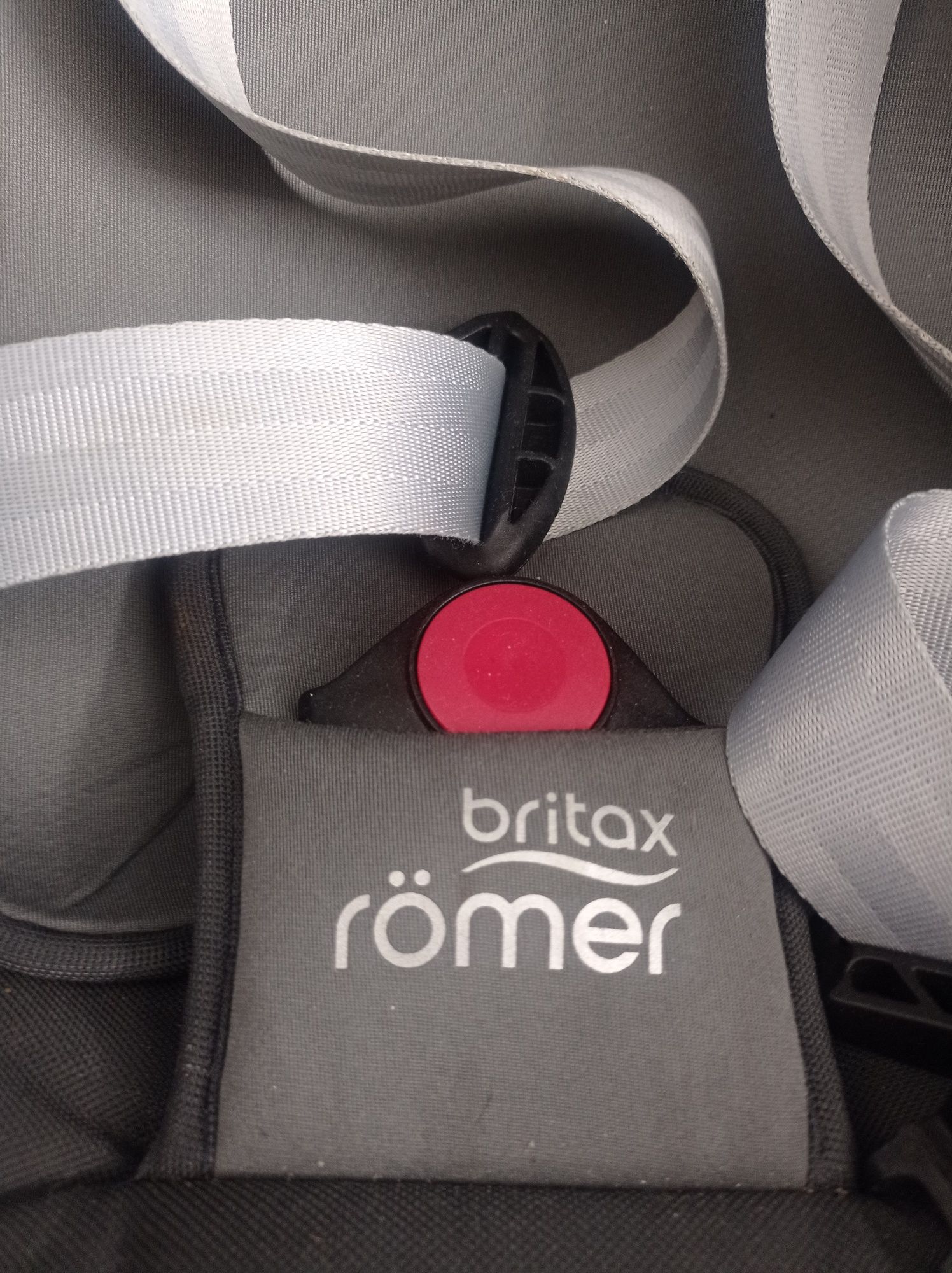 Sprzedam fotelik Britax Römer z bazą ISOFIX