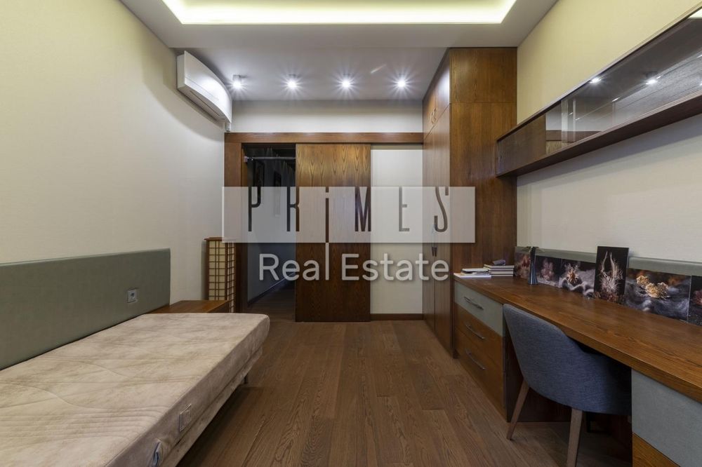 Перша здача. Терміново! Верхогляда,16 Новопечерські Липки