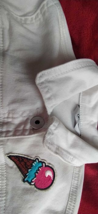 kurtka biała jeansowa 140/146