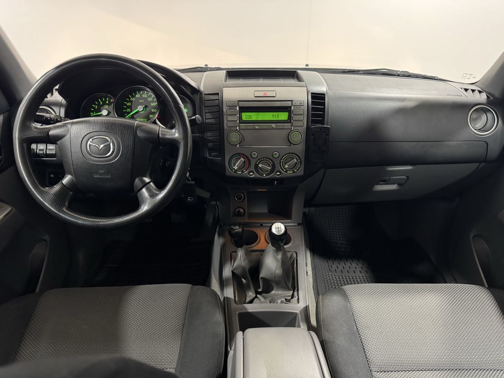 Mazda BT50 2.5 4*4 5 lugares