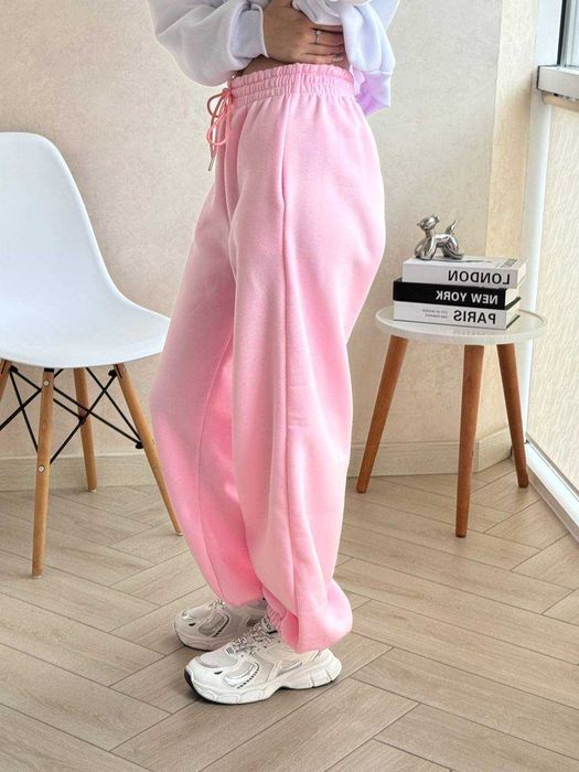 Теплі жіночі зимові штани джогери на флісі оверсайз 42/48 з манжетами