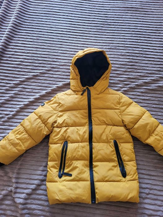 Зимова дитяча куртка
