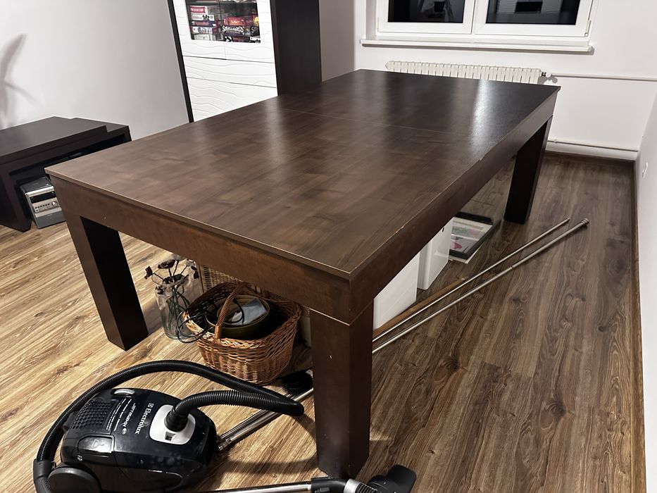 Stół bilardowy drewno lipowe z funkcja stolu jadalnego. Dla 10 osób.