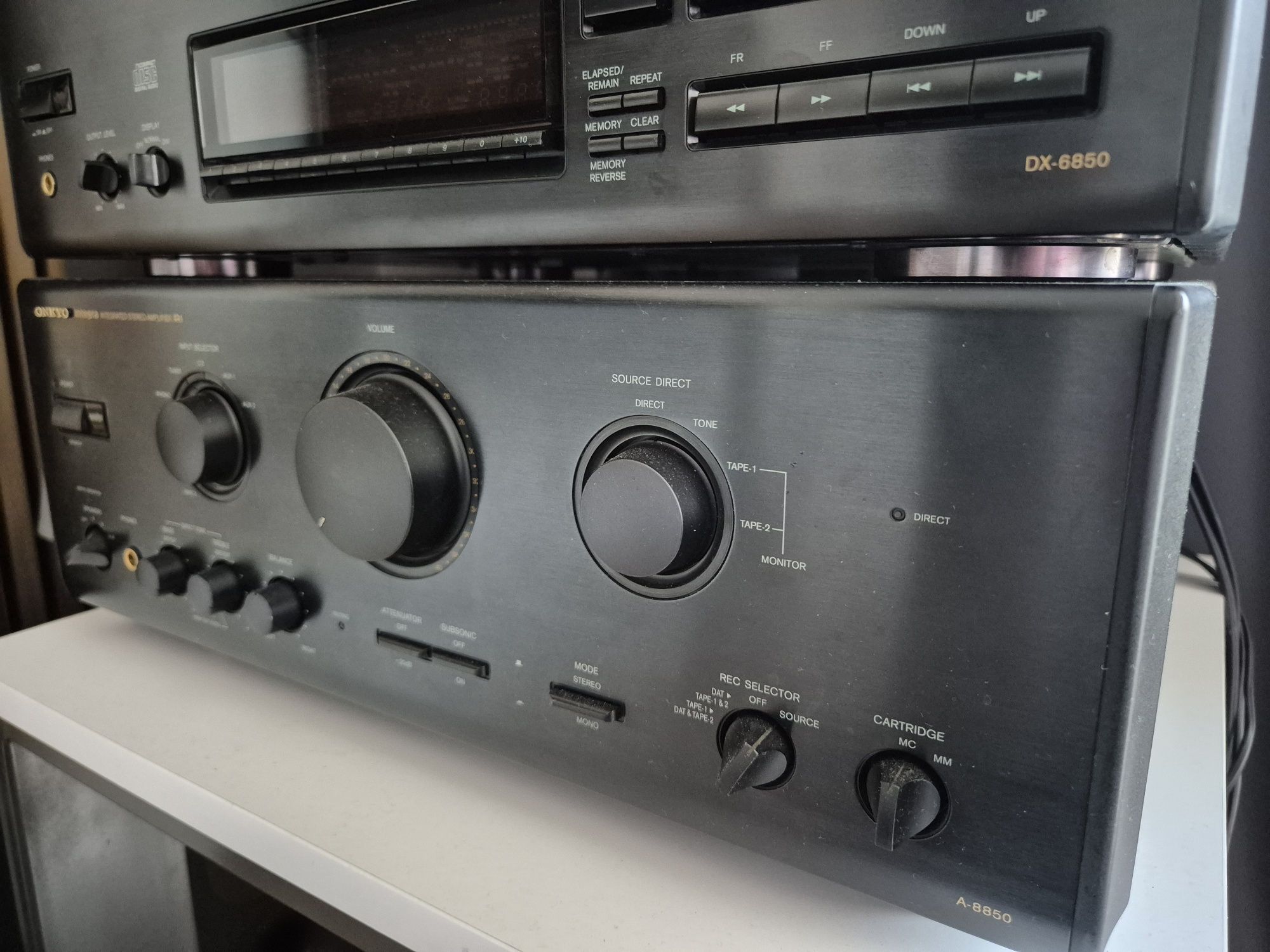 Wzmacniacz Onkyo Integra 8850 + pilot