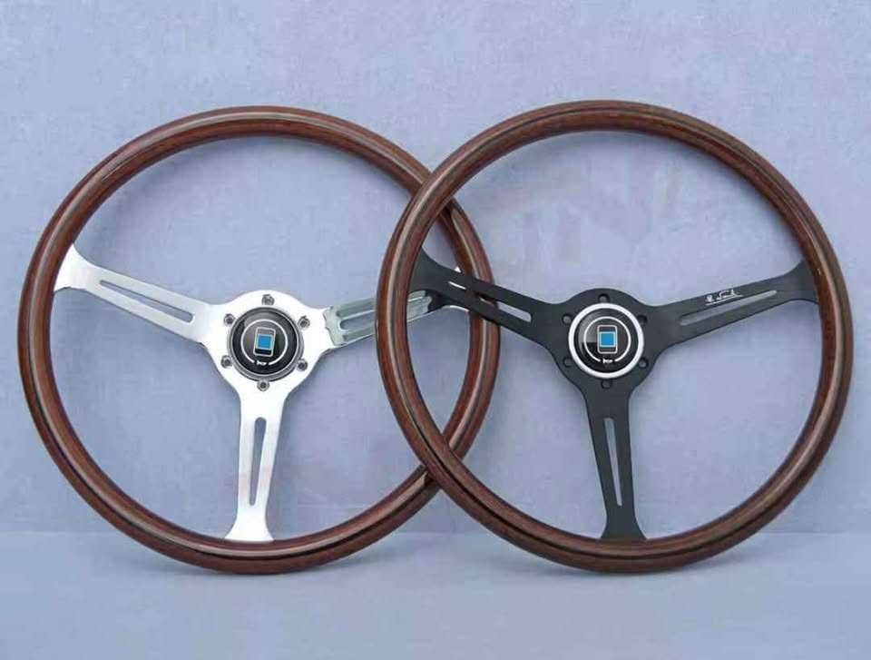 Volantes réplica Nardi, Momo, OMP, etc.
