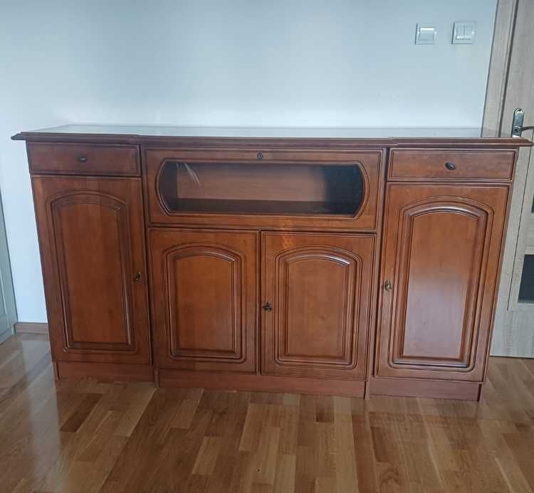 Komoda drewno połysk, wyprodukowana w Polsce