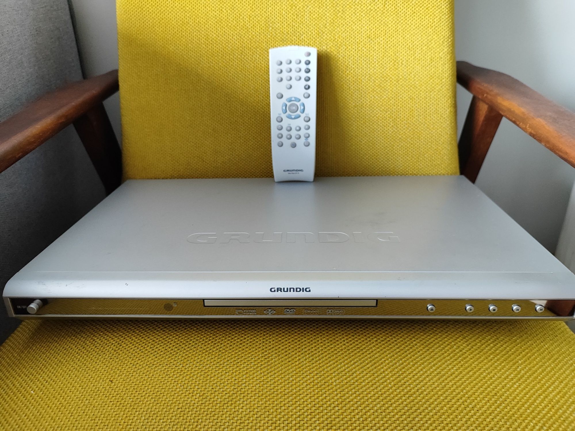 Zestaw 3 DVD Philips, Panasonic, Grundig.