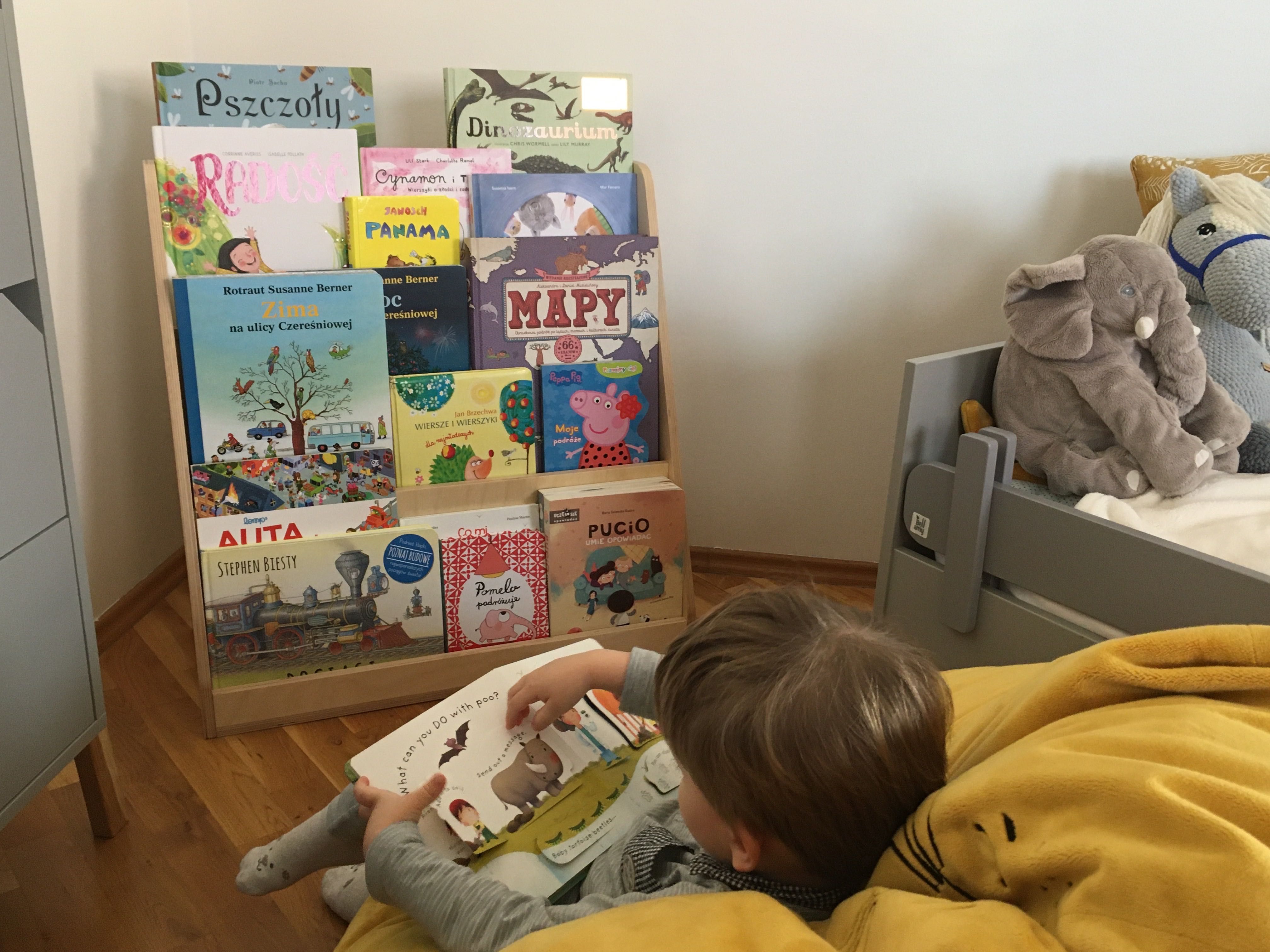 Biblioteczka Montessori na książki MOMIKI