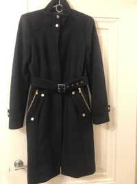 Пальто чорне Zara