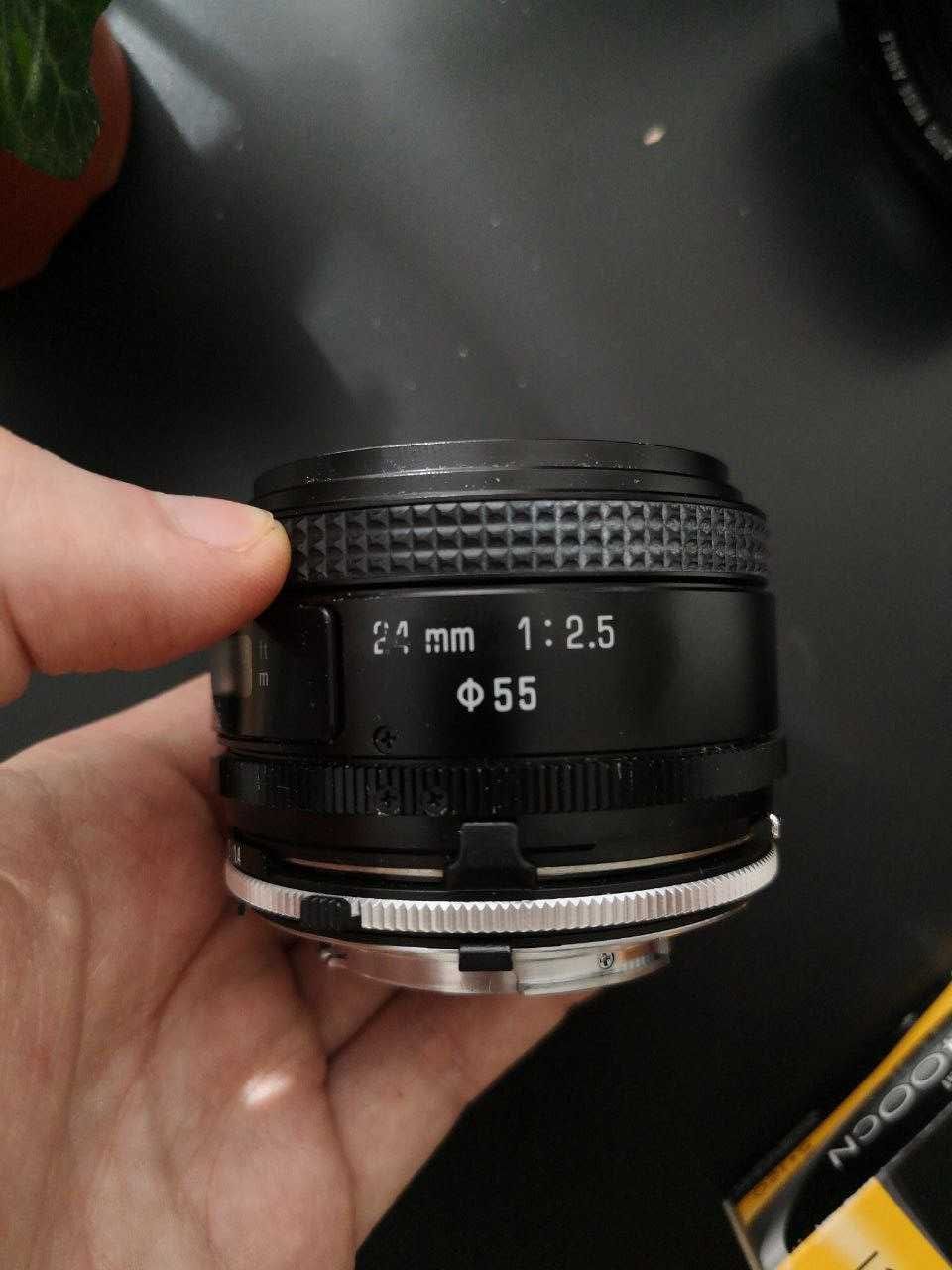 Об'єктив Tamron 24mm f/2.5 Adaptall-2