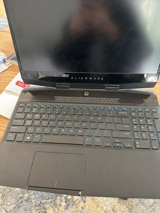 Dell alienware m15