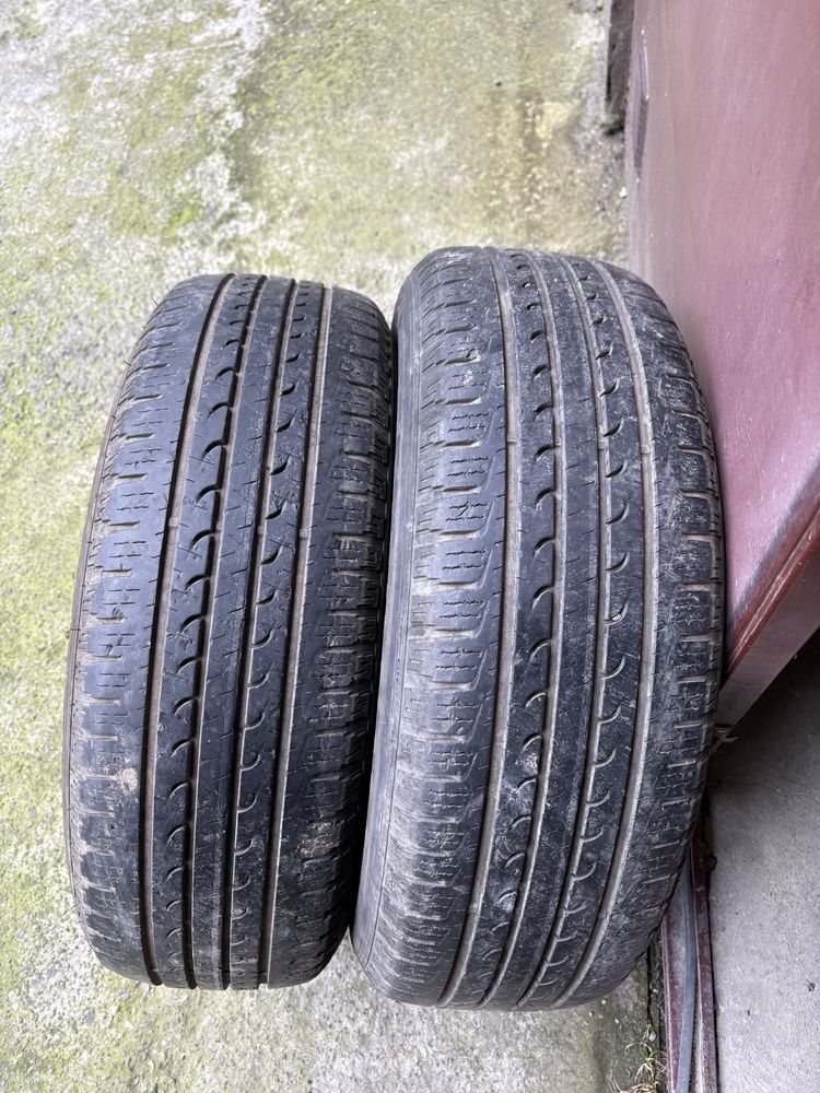 Good Year Efficientgrip SUV 4x4 225/65 R17