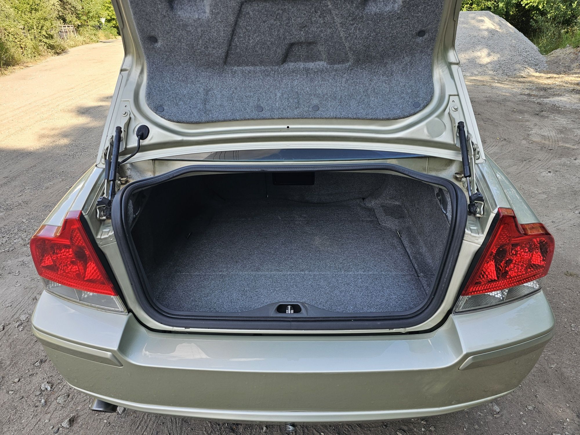 Volvo S60 2.4 D5 2007r.