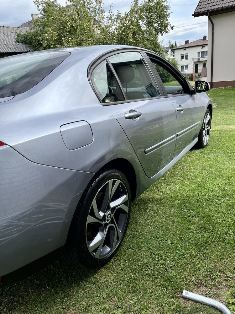 Renault Laguna 2.0 140 koni piekny stan