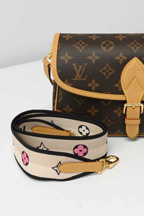Louis Vuitton Diane Pm Torby damskie Torebki Torby na ramię