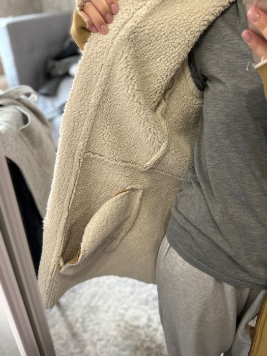 Осіння  замшева куртка