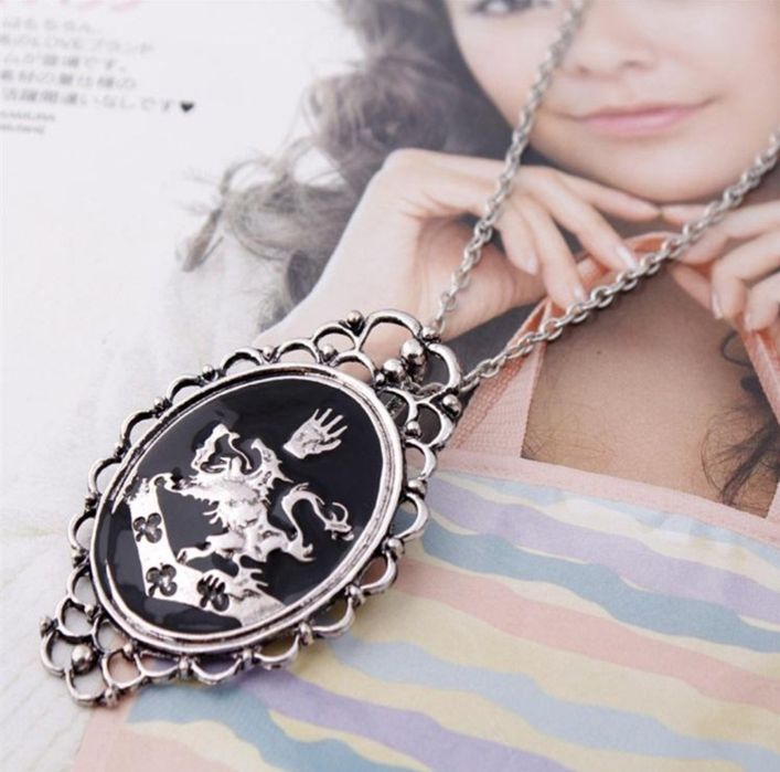 Аксессуары к фильму Сумерки и сериалу Дневники Вампира!