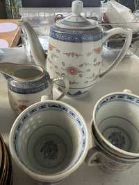 Zestaw chinskiej porcelany do herbaty 6os