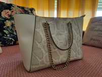 Mala shopper Guess