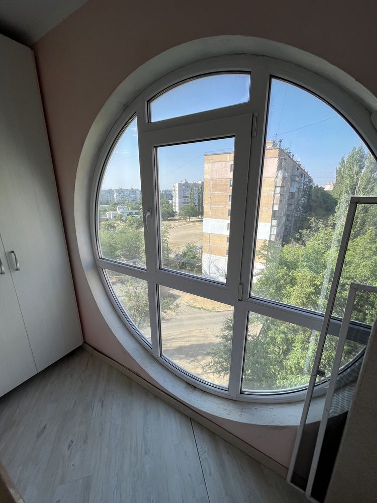 Продаж 2 кімнатної квартири вул. Космонавтів, зуп. Електронна