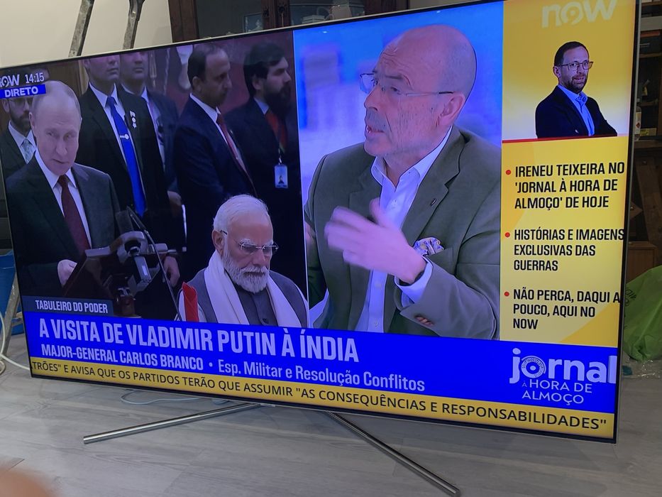 Samsung QLED 75 polegadas  (Série Q7F).