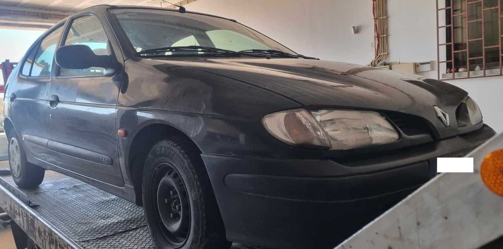 Para peças Renault Megane I 1.4 E ano 1997