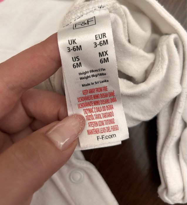 Czerwone śpioszki dziewczęce Minnie Mouse 62-68 pajacyk piżama Disney