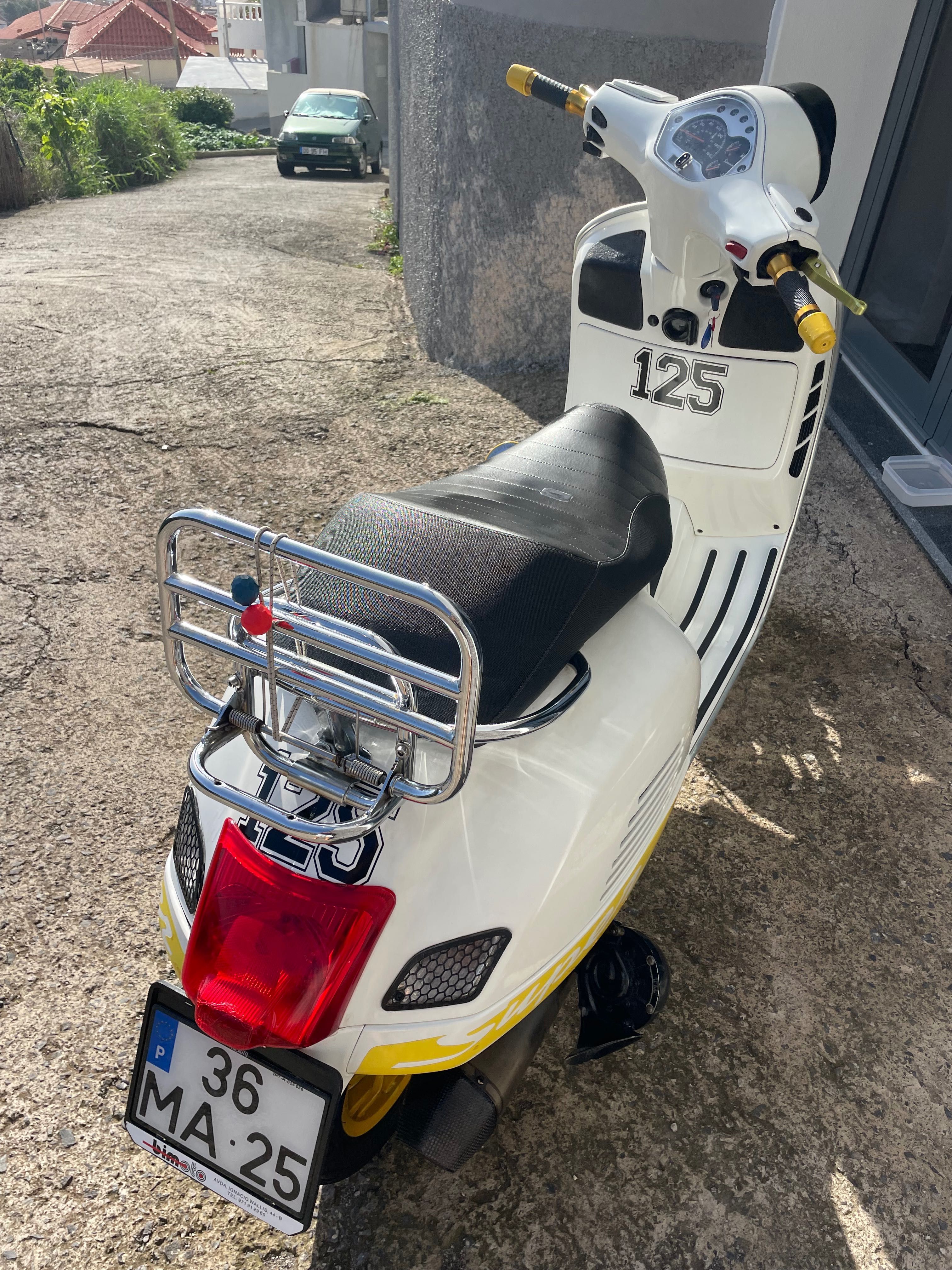 VESPA  GTS 300 Supra