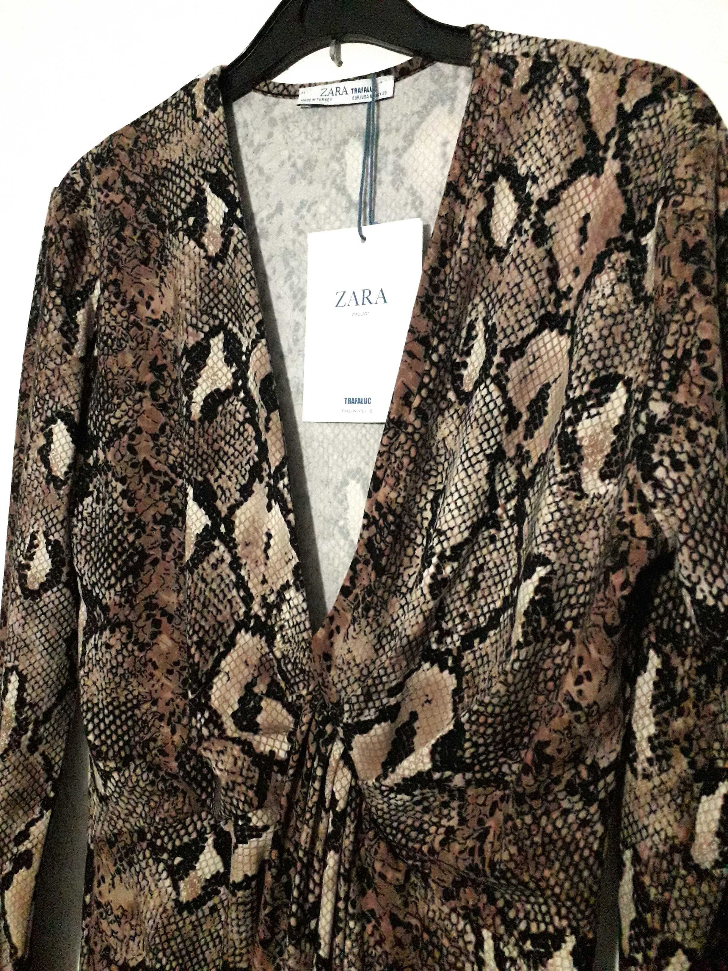 Vestido com padrão cobra da Zara T: M Novo