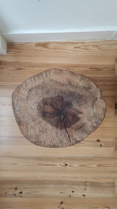 Cabeceira de madeira maciça com rodizio