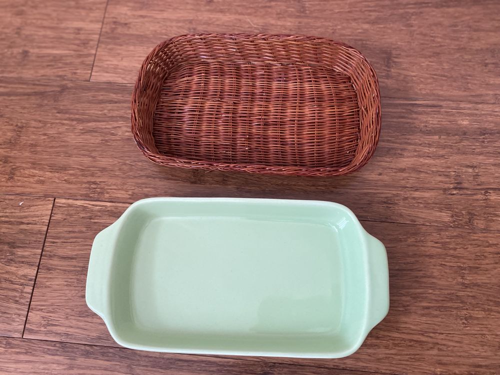 Pojemnik ceramiczny do zapiekania z koszyczkiem
