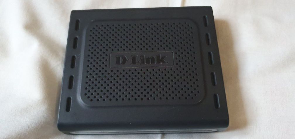 Модем D-Link DSL-2500U