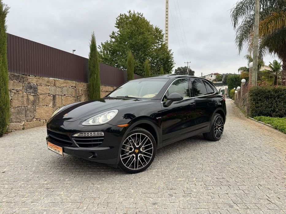 Porsche Cayenne S Hybrid