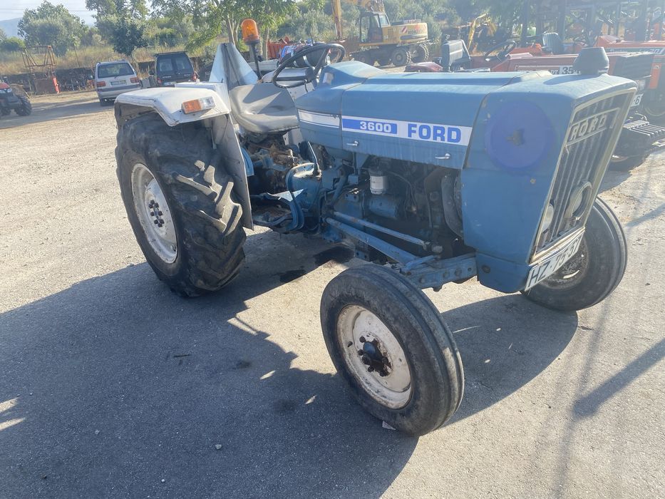Ford 3600 em optimo estado