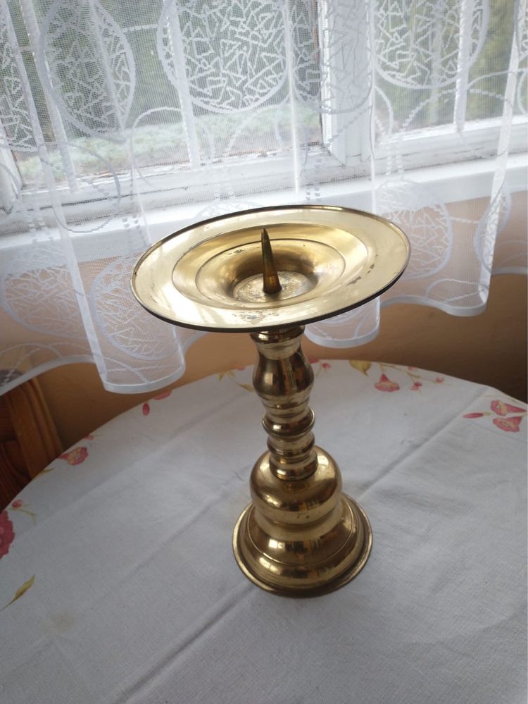 Mosiężny świecznik 30 cm wysokości