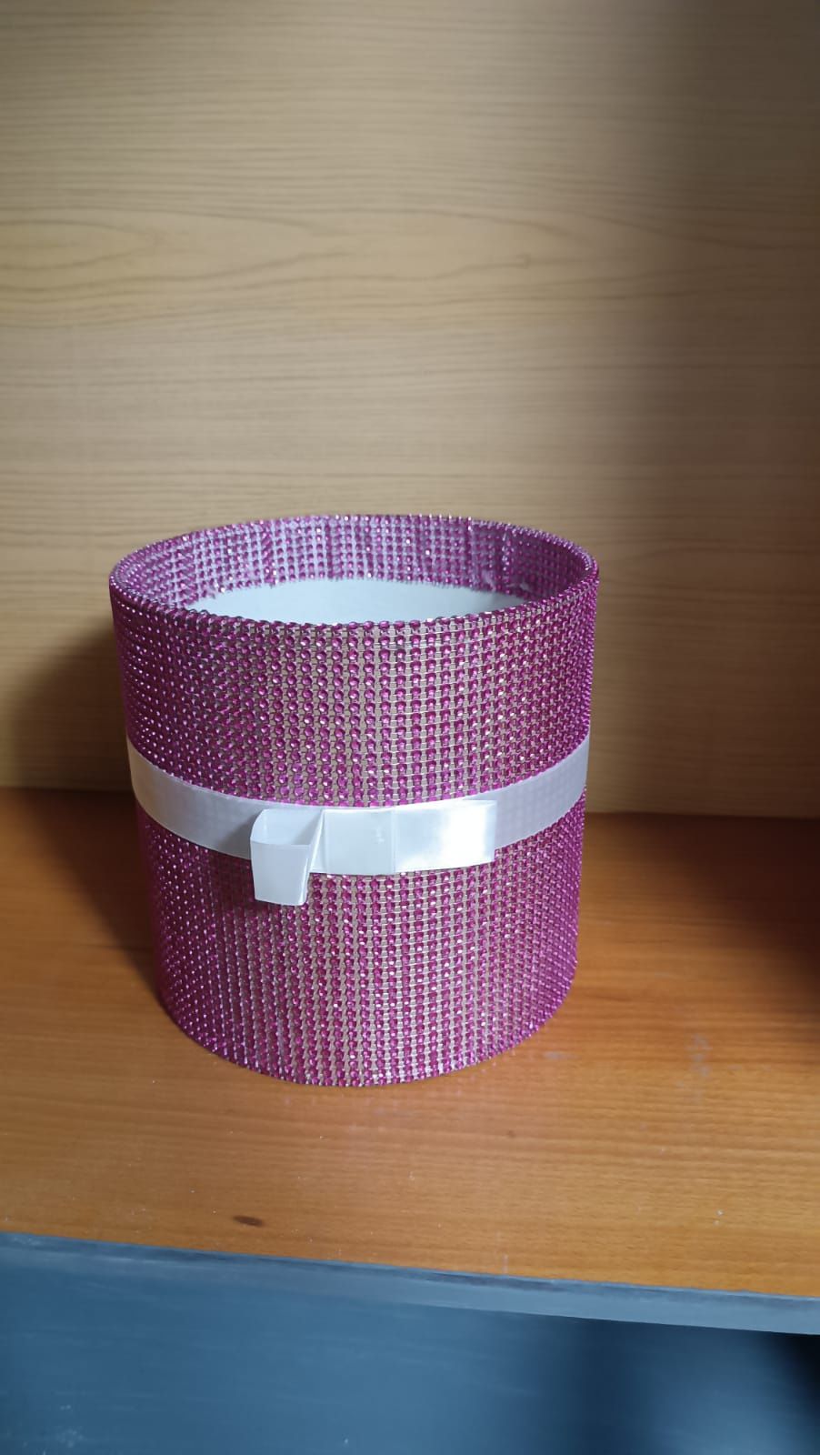 Коробка шляпна d20