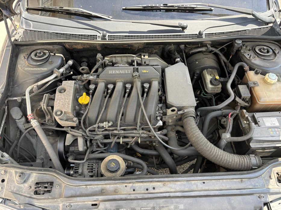 Renault Laguna 1.6 16V